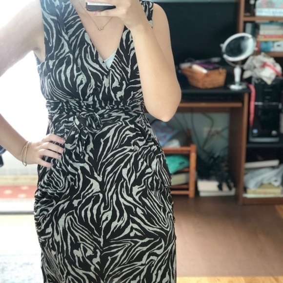 iz Byer Dress Size M - Picture 2 of 7